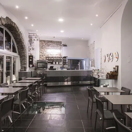 Отель Caffe Dell'arte Boutique