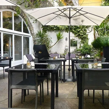 Caffe Dell'arte Boutique Готель 3*